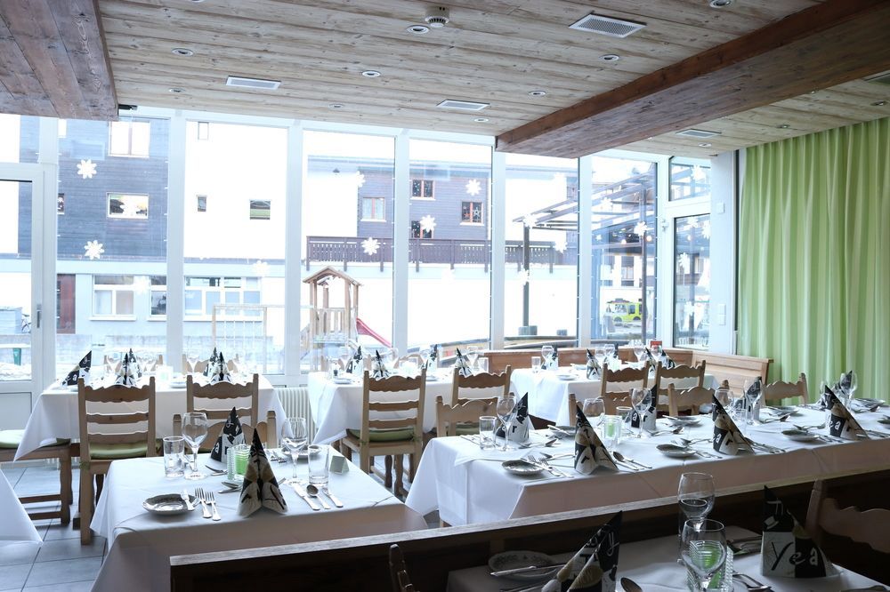 Hotel Tenne Saas-Fee Bagian luar foto