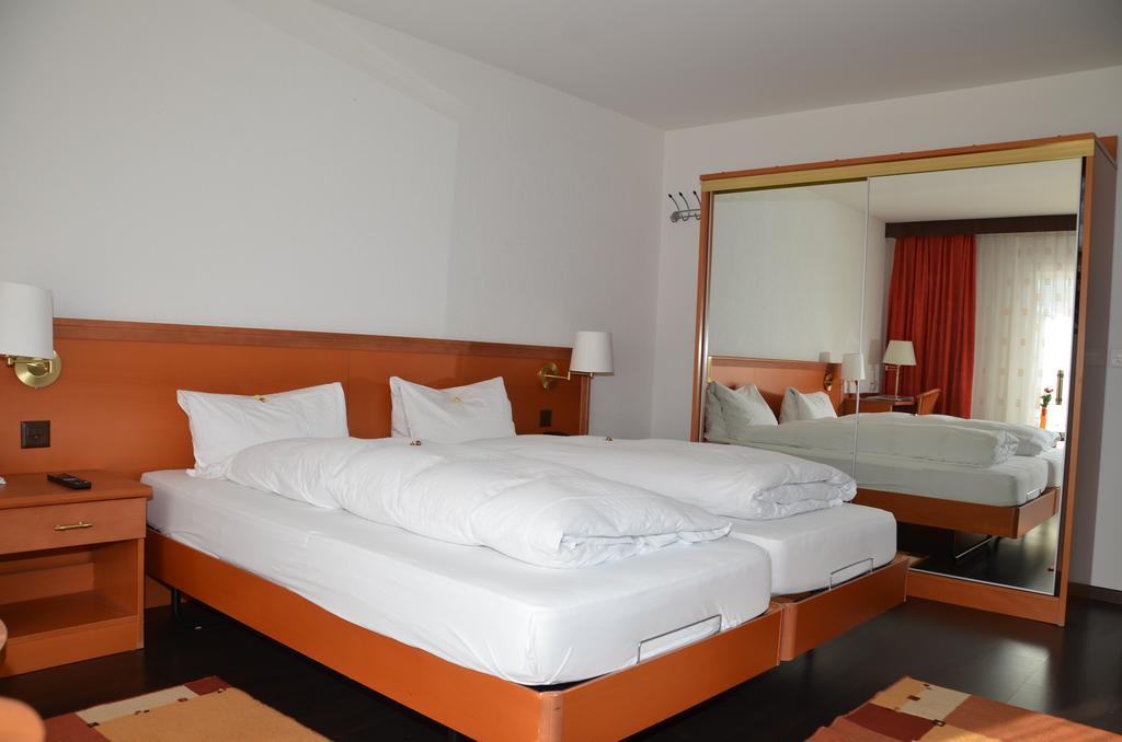Hotel Tenne Saas-Fee Bagian luar foto